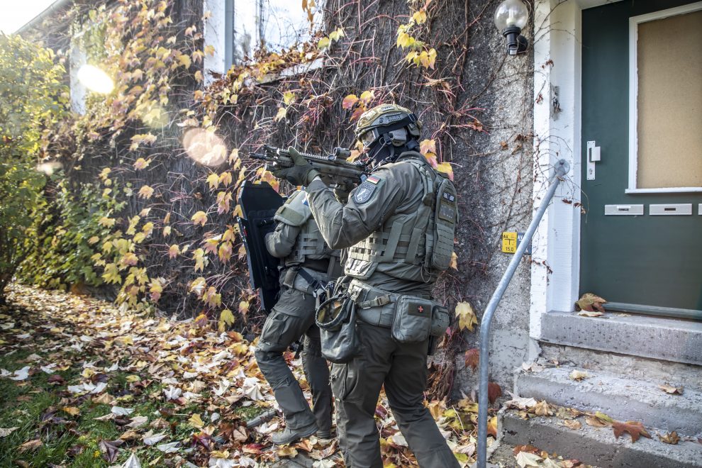 SEK übte Einsatz auf der Margarethenhöhe | Margarethe ...